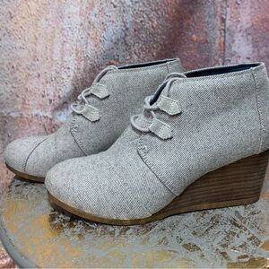 Tom’s Women's Wedge Ankle Boots - 9.5